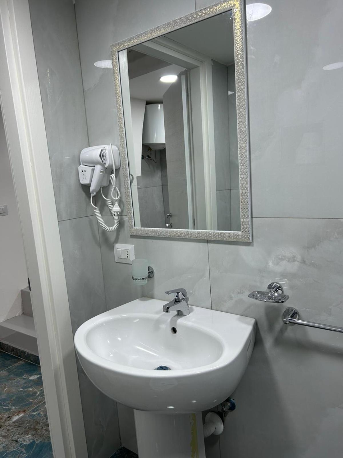 Chiara Luxury Apartment Naples