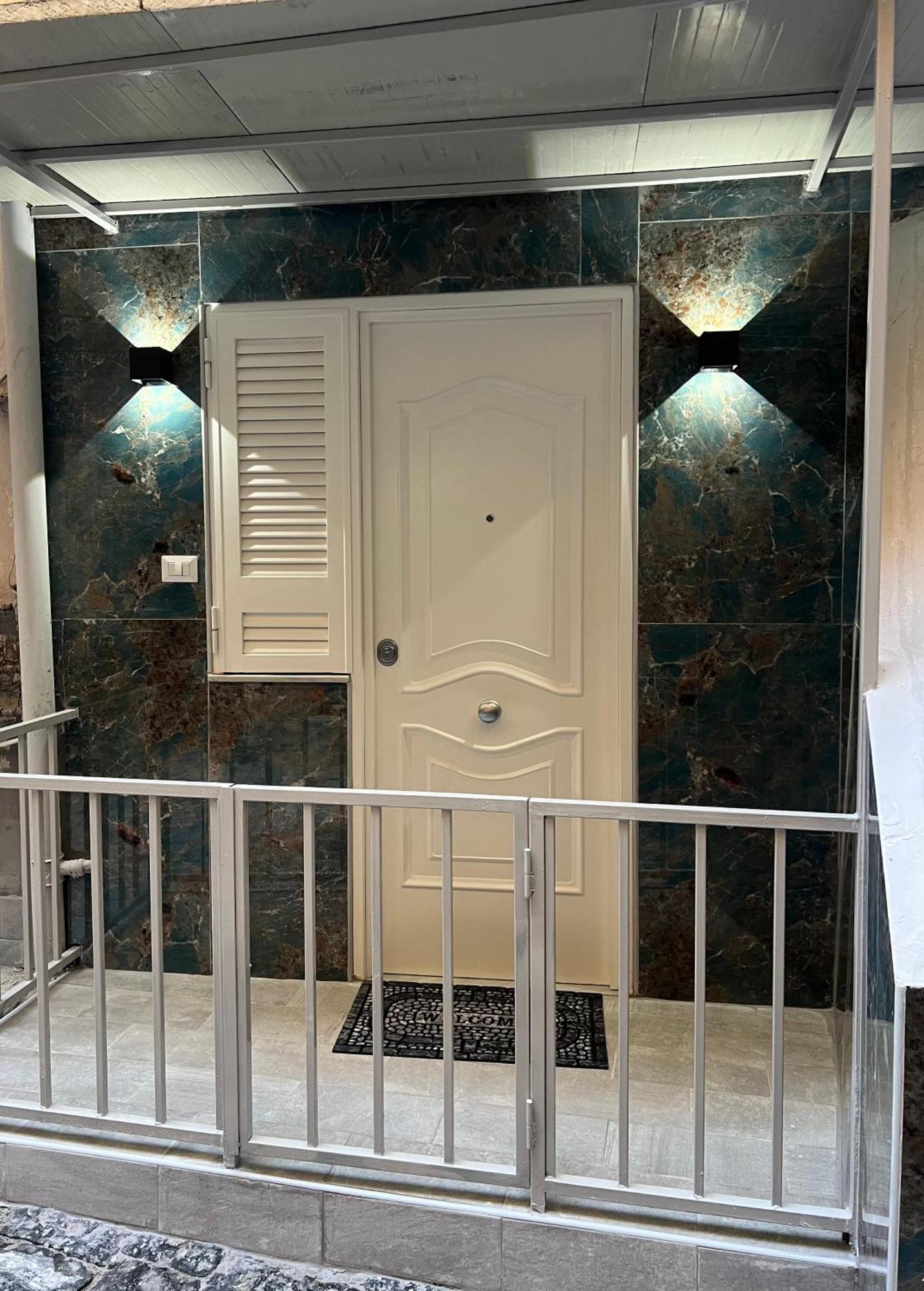 Chiara Luxury Apartment *