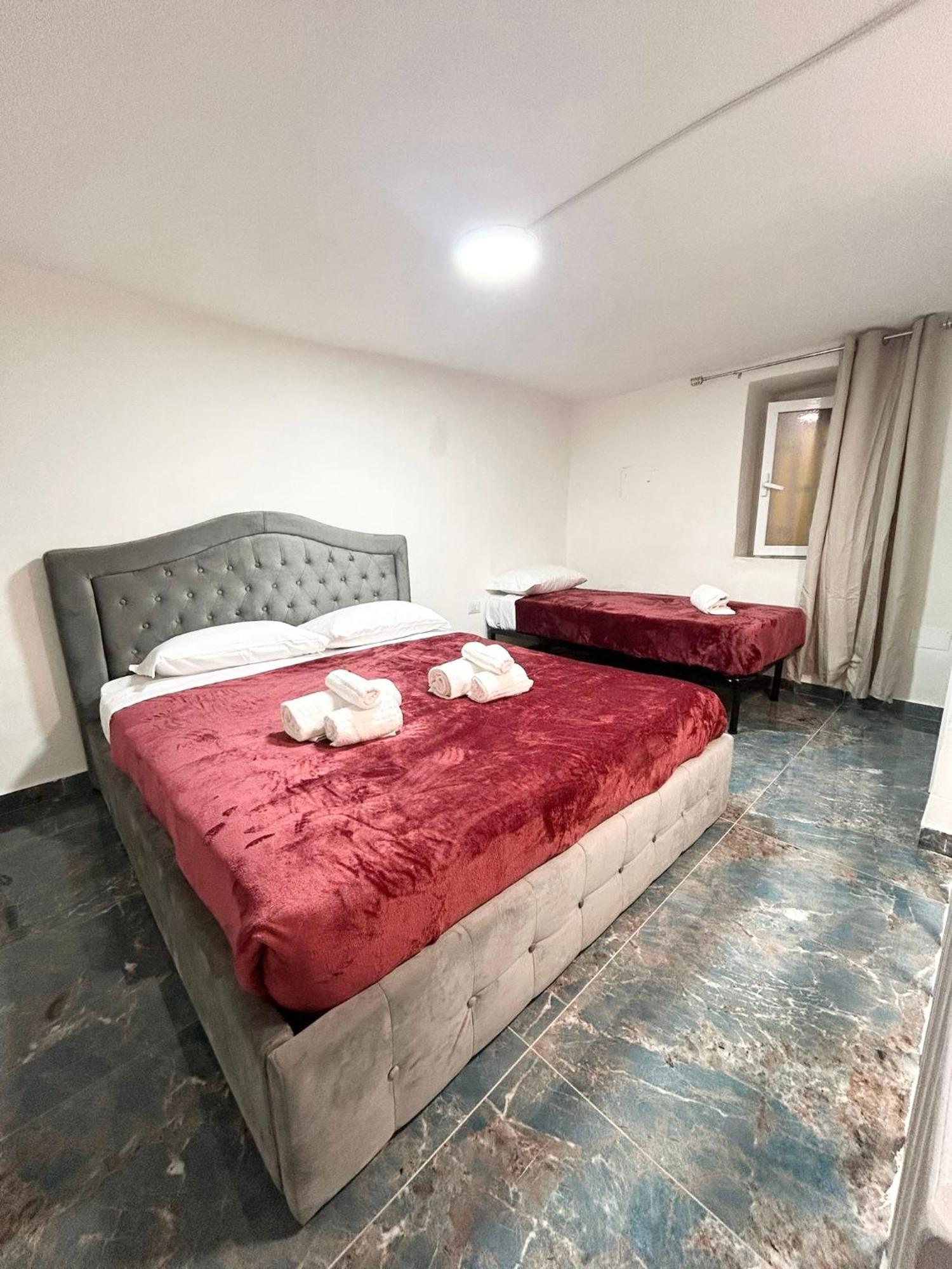 Chiara Luxury Naples